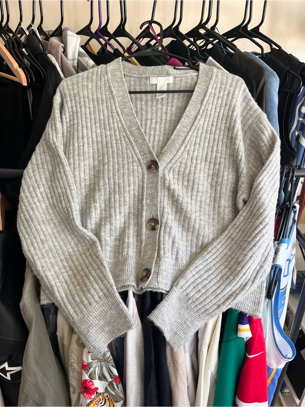 H&M Light Gray Ribbed V-Neck Button Cardigan